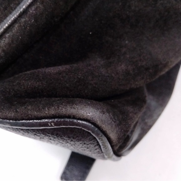 Vintage Gucci Mini Suede Bamboo Backpack Authenicated - Picture 6 of 9